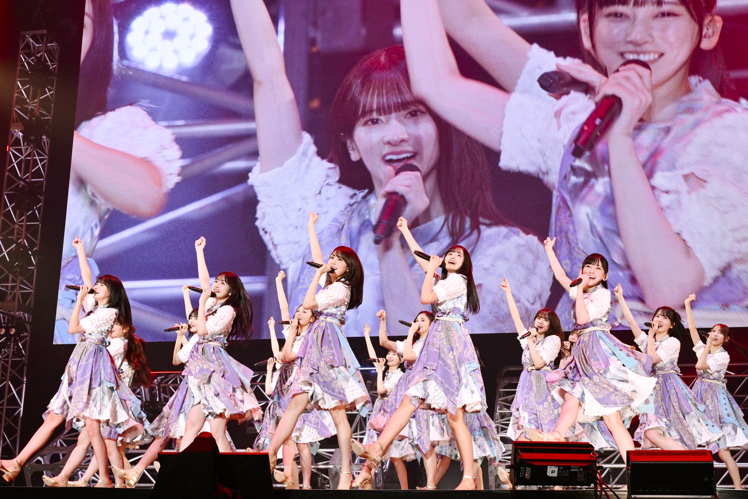 乃木坂46