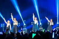 「NUANCE ONEMANLIVE -hamajo-」の様子。