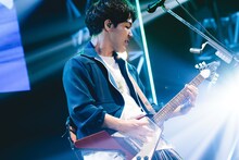 田辺由明（G, Cho / マカロニえんぴつ）