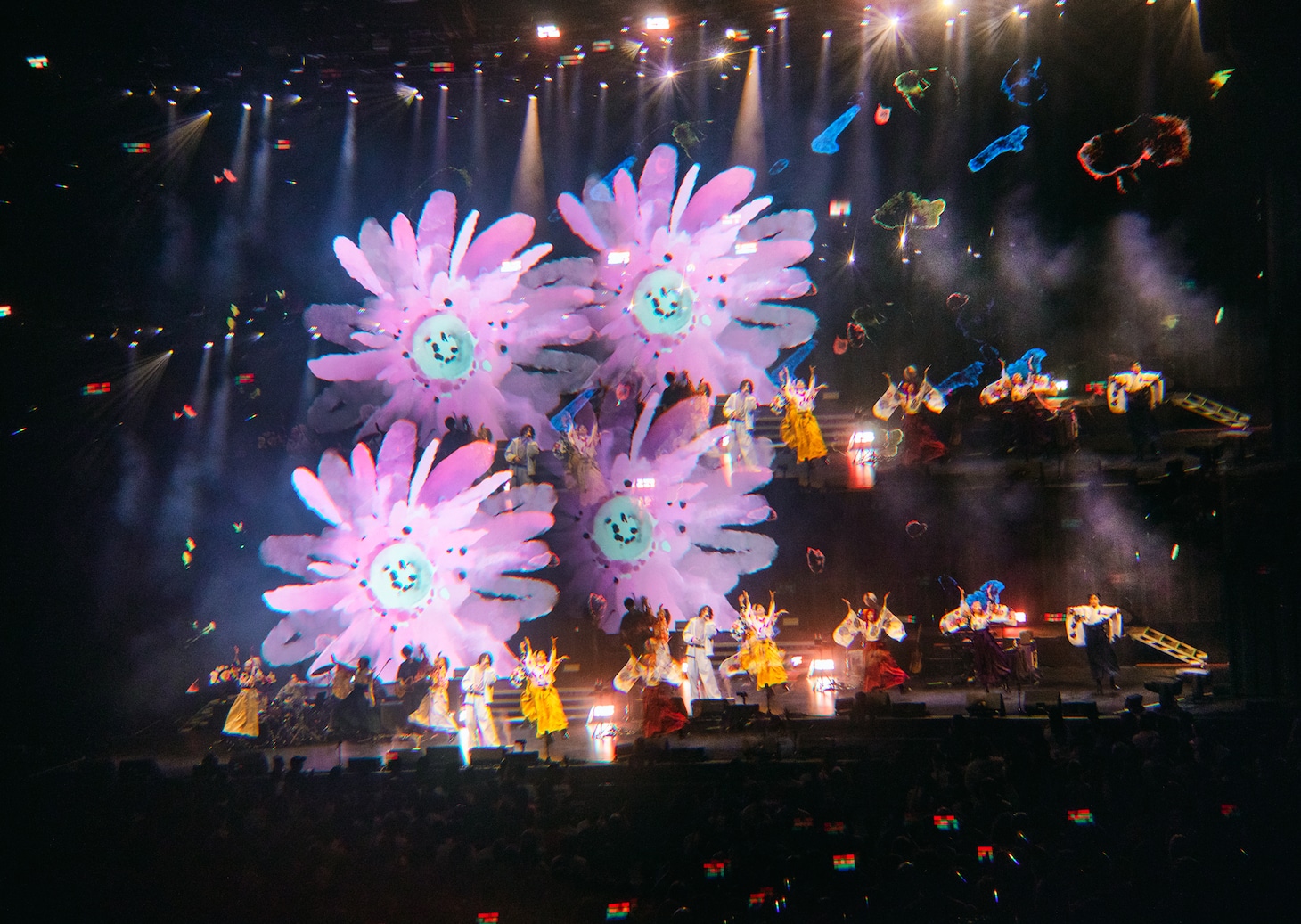 「KENSHI YONEZU 2025 WORLD TOUR / JUNK」ロサンゼルス公演の様子。（Photo by Jiro Konami）