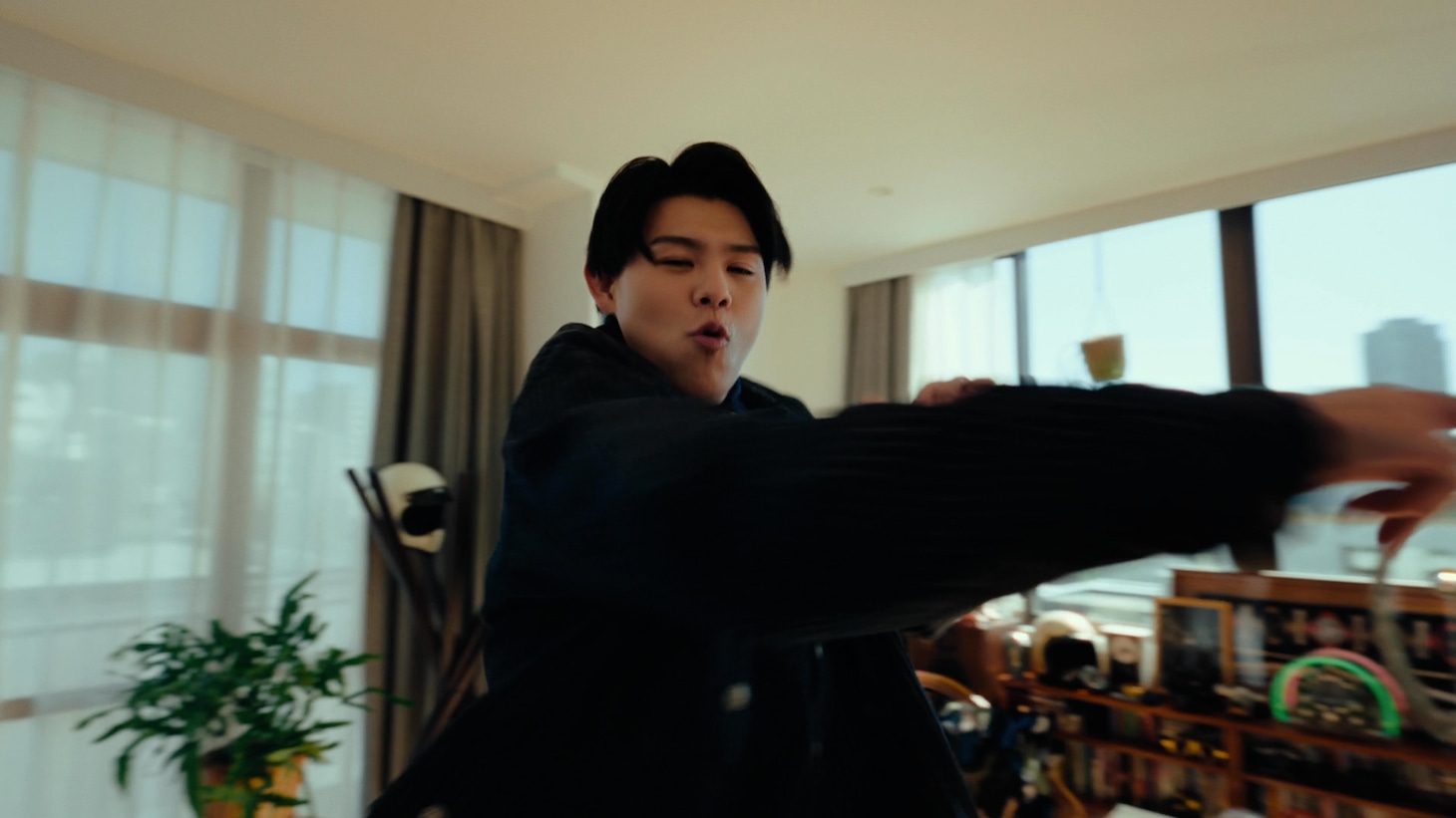 テレビCM「サン生のCM決まったよ」編より。