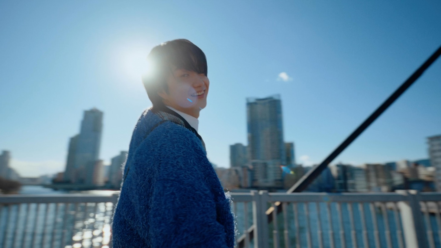 テレビCM「サン生のCM決まったよ」編より。
