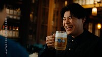 テレビCM「サン生のCM決まったよ」編より。