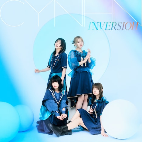 「INVERSIOИ」CYNHN初回限定盤ジャケット