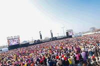 「ももクロ春の一大事2025 in 新発田市 ～新発田 新発見!?～」DAY1公演の様子。