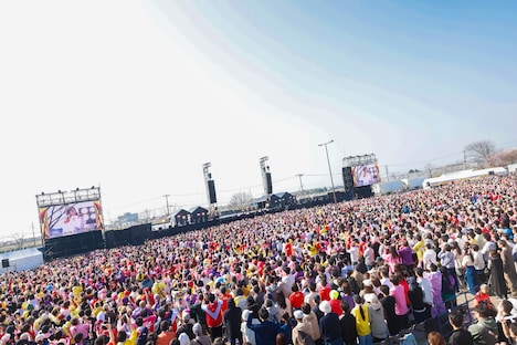 「ももクロ春の一大事2025 in 新発田市 ～新発田 新発見!?～」DAY1公演の様子。
