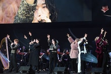 BUDDiiSのパフォーマンスの様子。