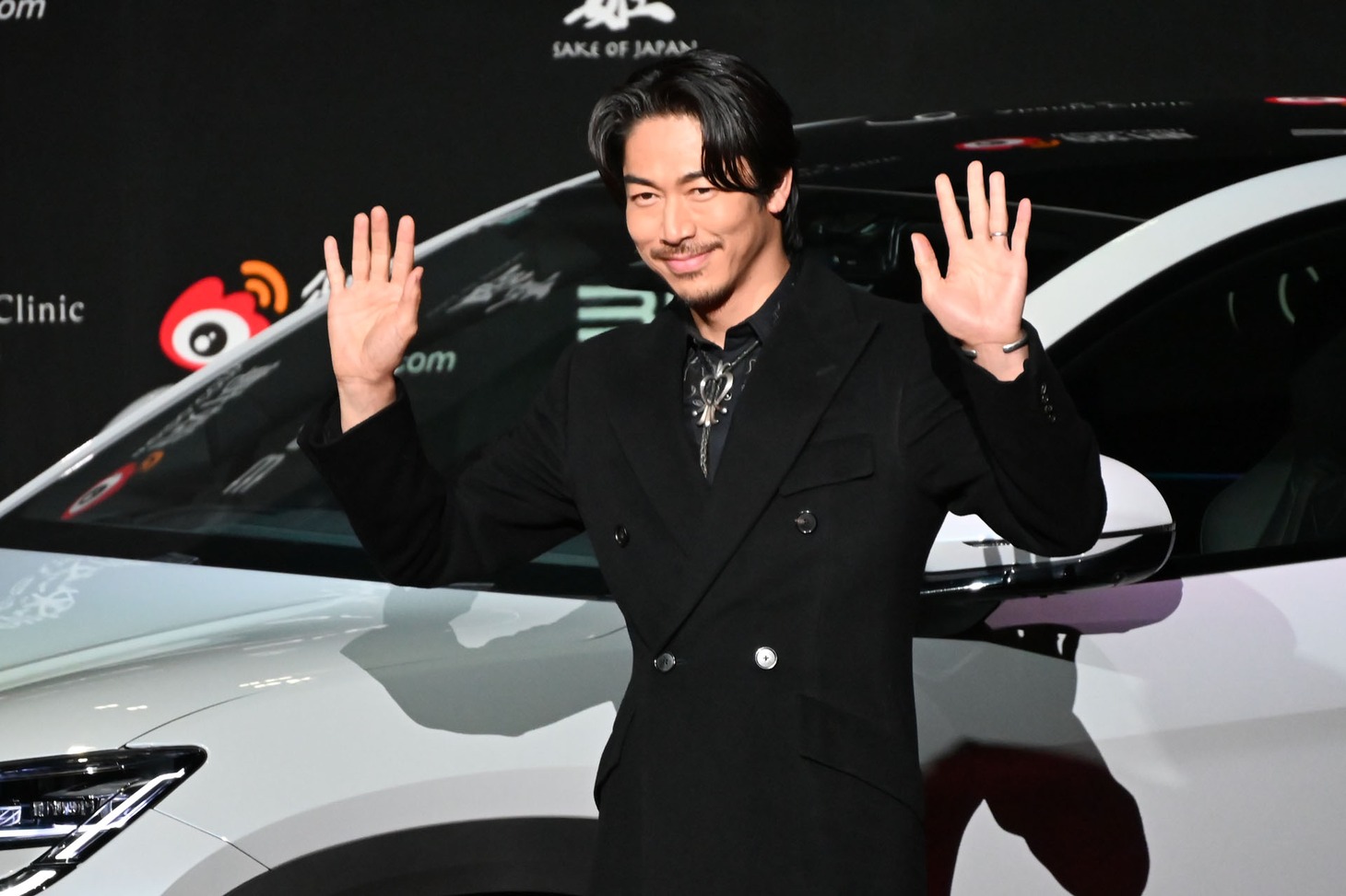 EXILE AKIRA