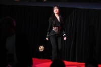 「2025微博文化交流ナイト」に登場した浜崎あゆみ。