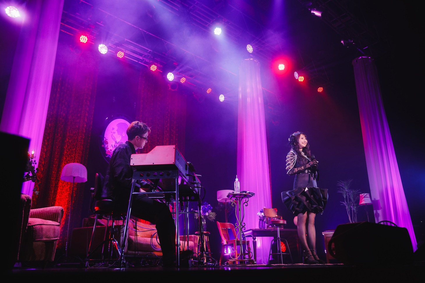 「LAWSON presents 第五回 雨宮天 音楽で彩るリサイタル」の様子。