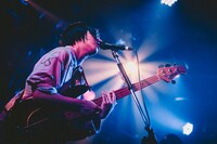 アユニ・D（B, Vo / PEDRO）（撮影：西槇太一）