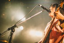 アユニ・D（B, Vo / PEDRO）（撮影：西槇太一）