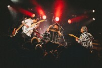 ZAZEN BOYS（撮影：西槇太一）