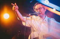 向井秀徳（Vo, G / ZAZEN BOYS）（撮影：西槇太一）