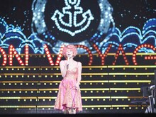 「椎名林檎 (生)林檎博'14 －年女の逆襲－」より。