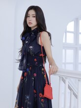 カン・ヘウォン（ex. IZ*ONE）。SNIDEL「2025 SUMMER COLLECTION」より。