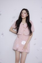 カン・ヘウォン（ex. IZ*ONE）。SNIDEL「2025 SUMMER COLLECTION」より。