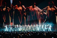 「Coachella Valley Music and Arts Festival」でのXGのライブの様子。