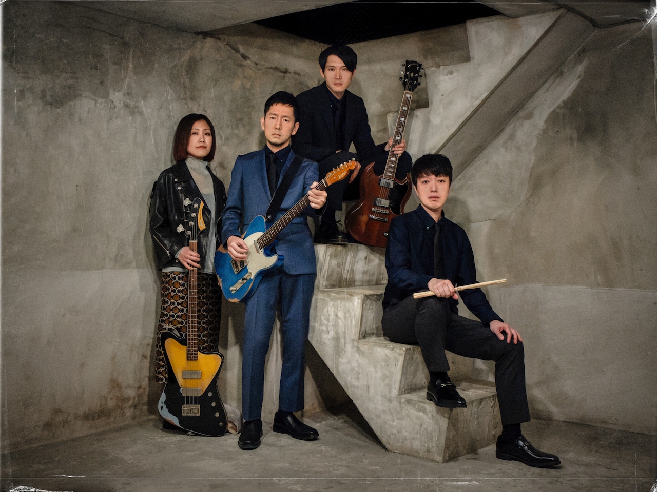 VELTPUNCHが配信シングル「17歳と嘘つき」リリース、ワンマンライブも決定