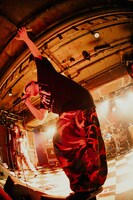 タナカユーキ（Vo, G / SPARK!!SOUND!!SHOW!!）（撮影：かわどう）