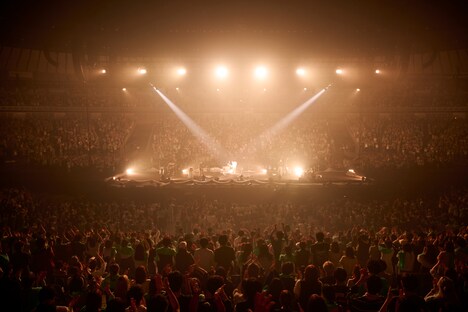 Tele「残像の愛し方」最終公演の様子。（撮影：太田好治）
