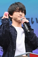 くじを引いた柏木悠（超特急）。