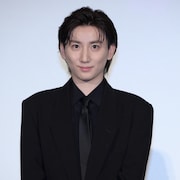 京本大我「見える子ちゃん」で霊が憑いてる教師役、意識したのは“ローなテンション”