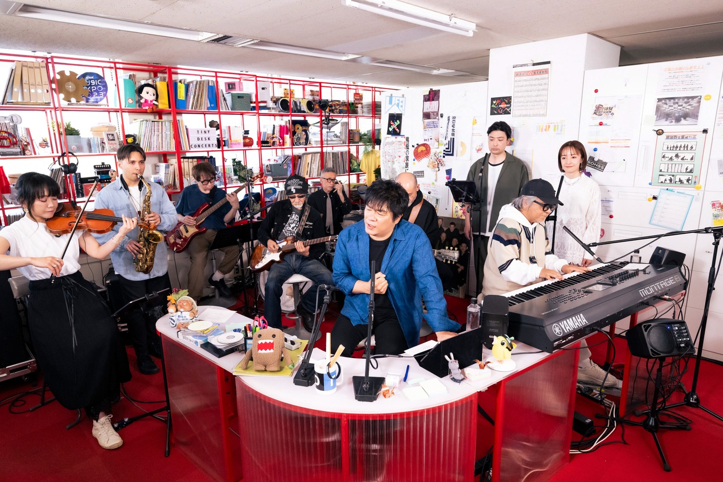 「tiny desk concerts JAPAN」より。（写真提供：NHK）