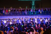 WHITE SCORPION「Beach opening」リリース記念イベントの様子。