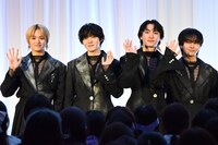 左から大倉空人、小泉光咲、桜木雅哉、長野凌大。