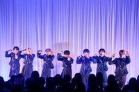 「因果応報アンチノミー」のパフォーマンスの様子。（撮影：斎藤大嗣）