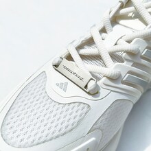 CLIMACOOLオリジナル timeleszロゴ入りシューチャーム