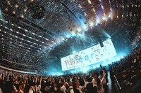 THE ORAL CIGARETTES「AlterGeist0000 ARENA TOUR 2025」最終公演の様子。（Photo by Ryotaro Kawashima）