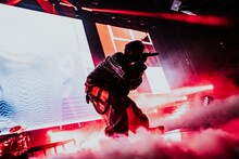 山中拓也（Vo, G / THE ORAL CIGARETTES）（Photo by SHOTARO）