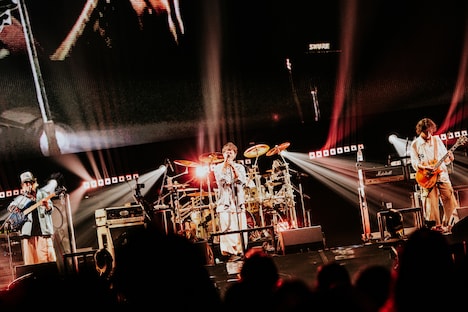 THE ORAL CIGARETTES（Photo by SHOTARO）