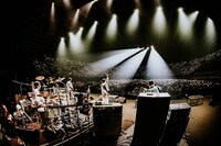 THE ORAL CIGARETTES「AlterGeist0000 ARENA TOUR 2025」最終公演の様子。（Photo by SHOTARO）