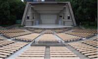 日比谷公園大音楽堂（日比谷野音）の客席。