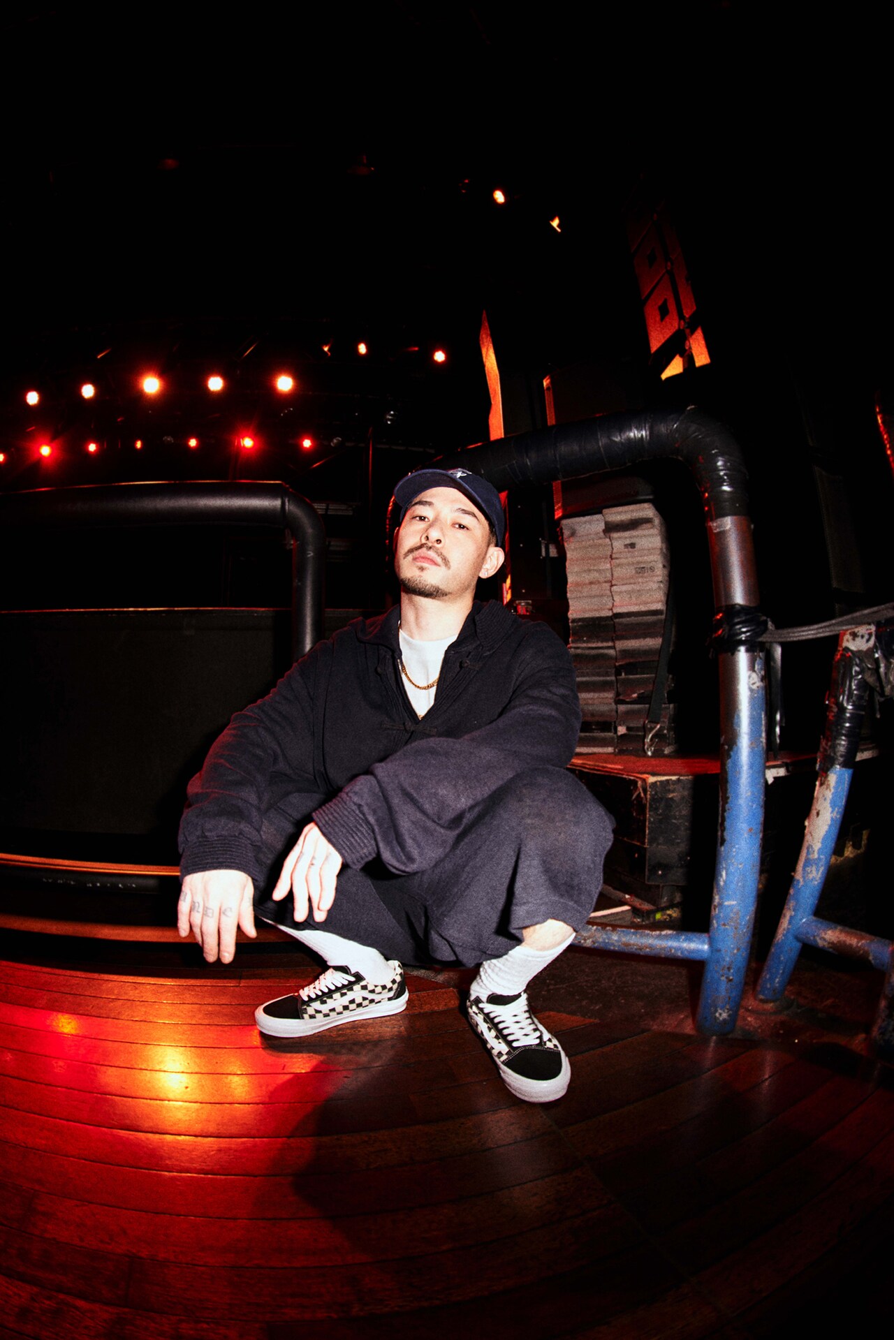 ZORNはコンビニでも武道館でもVANSのOld Skool - 音楽ナタリー