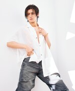 新浜レオンのお気に入りのエクステで髪を伸ばしたスタイルでのカット。