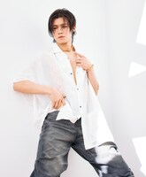 新浜レオンのお気に入りのエクステで髪を伸ばしたスタイルでのカット。