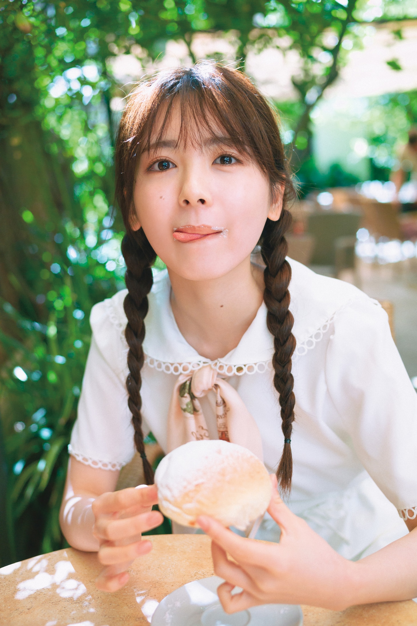 筒井あやめ（乃木坂46）1st写真集「感情の隙間」先行カット（撮影：細居幸次郎）