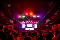 月ノ美兎「Paper Rabbit」の様子。