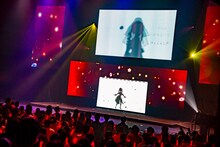 月ノ美兎「Paper Rabbit」の様子。