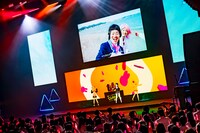 月ノ美兎「Paper Rabbit」の様子。