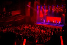 月ノ美兎「Paper Rabbit」の様子。