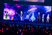 月ノ美兎「Paper Rabbit」の様子。