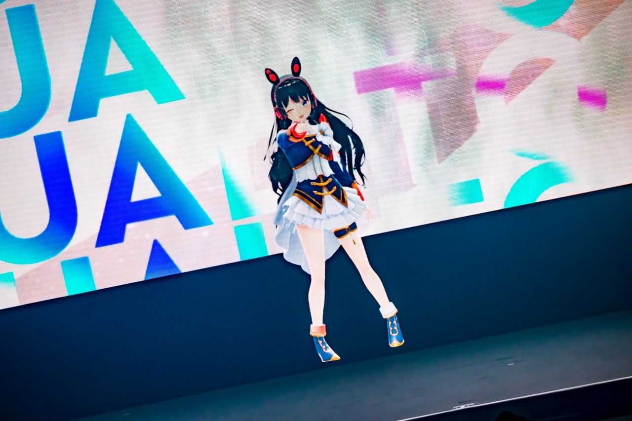 月ノ美兎