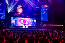 月ノ美兎「Paper Rabbit」の様子。