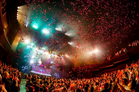 月ノ美兎「Paper Rabbit」の様子。