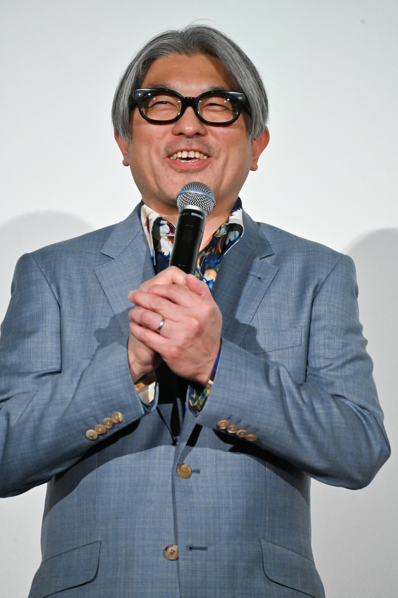 豊島圭介監督